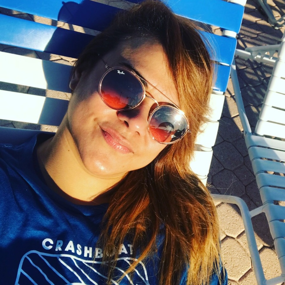 Meet your Posher, Roxanna